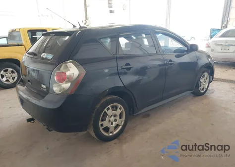 2010 Pontiac Vibe from USA, damaged, VIN 5Y2SP6E09AZ413712